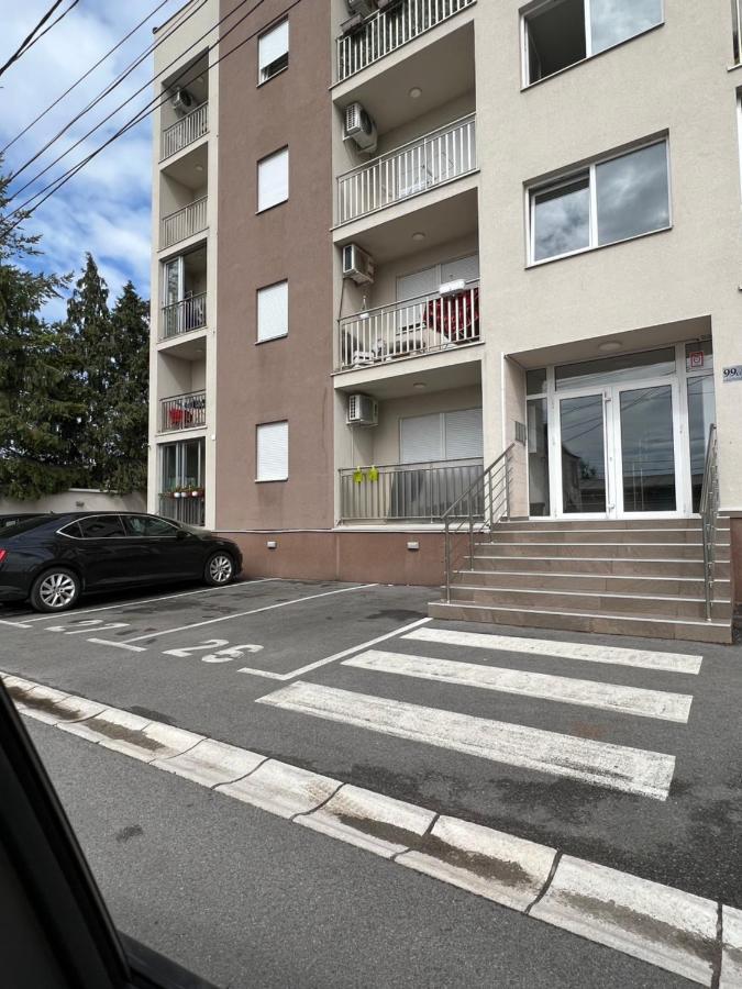 Delete 4 Apartment Belgrade Exterior photo